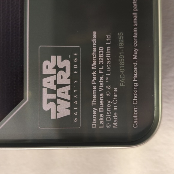 DISNEY STAR WARS | Galaxy's Edge Legacy Lightsaber Belt Clip (New) - Picture 5 of 5